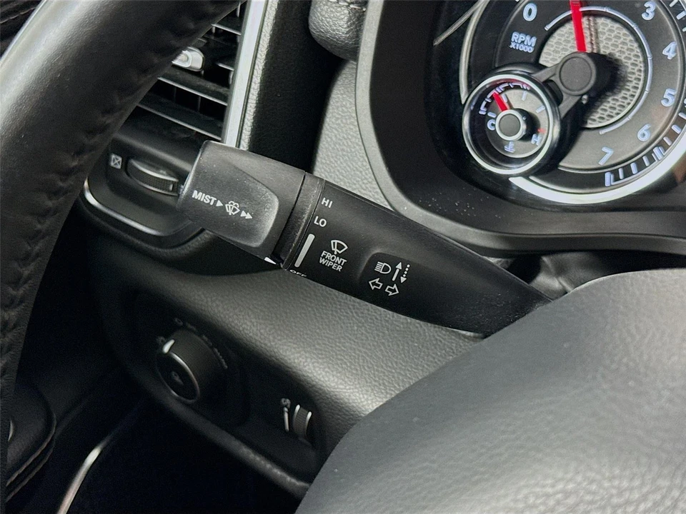 2024 Ram 1500 2nd Gen - Image 5 of 31