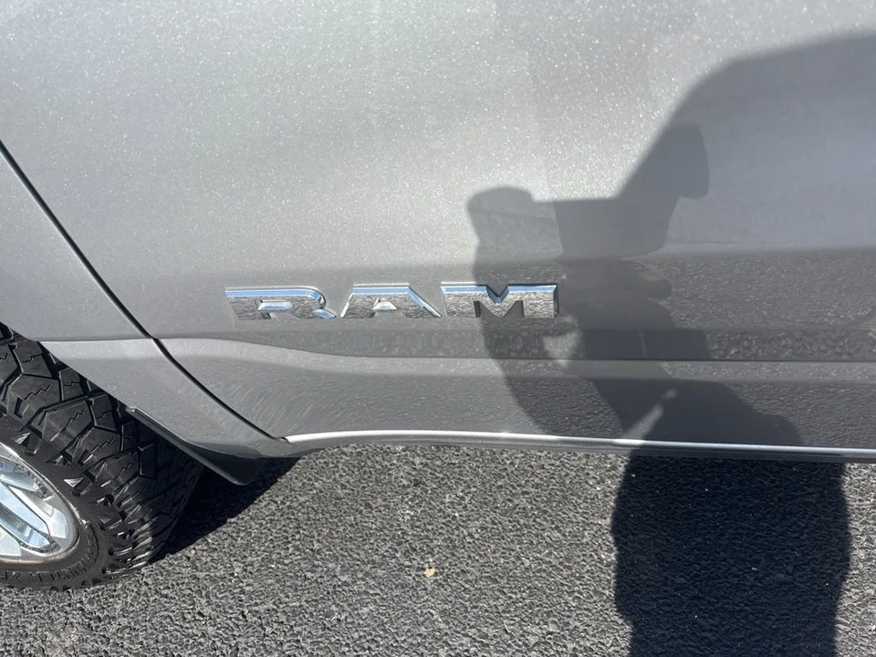 2024 Ram 1500 2nd Gen - Image 11 of 31