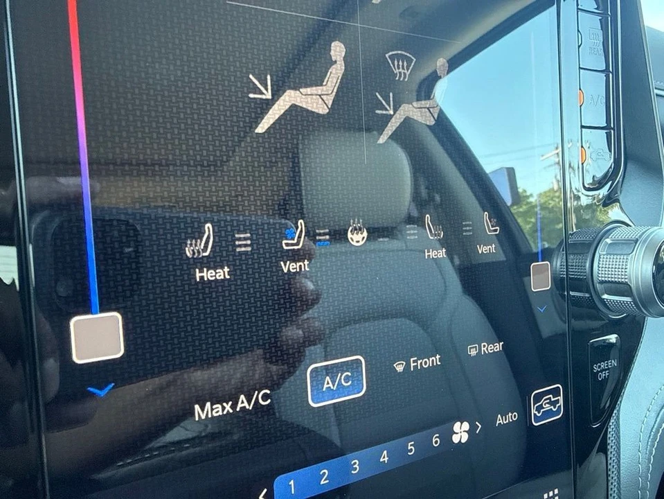 2024 Ram 1500 2nd Gen - Image 23 of 31