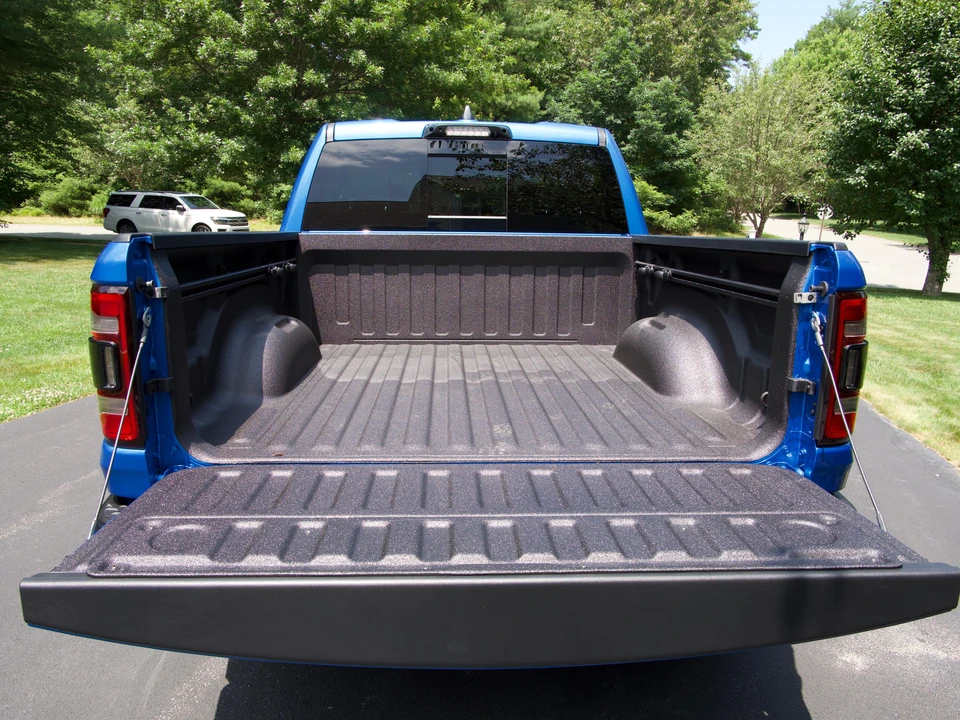 2024 Ram 1500 TRX 1st Gen - Image 17 of 31