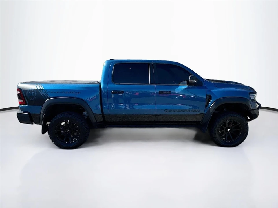 2024 Hennessey - Image 8 of 21