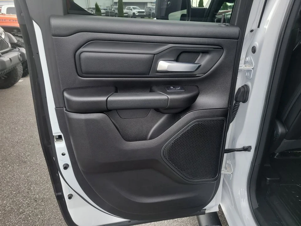 2024 Ram 1500 2nd Gen - Image 8 of 12