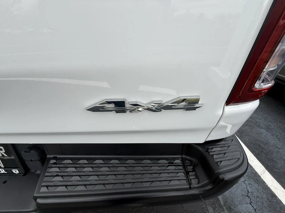 2024 Ram 1500 2nd Gen - Image 8 of 12
