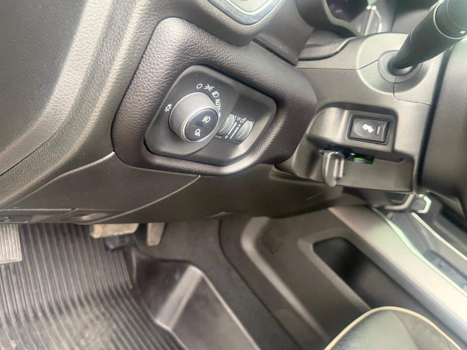 2024 Ram 2500 - Image 13 of 21