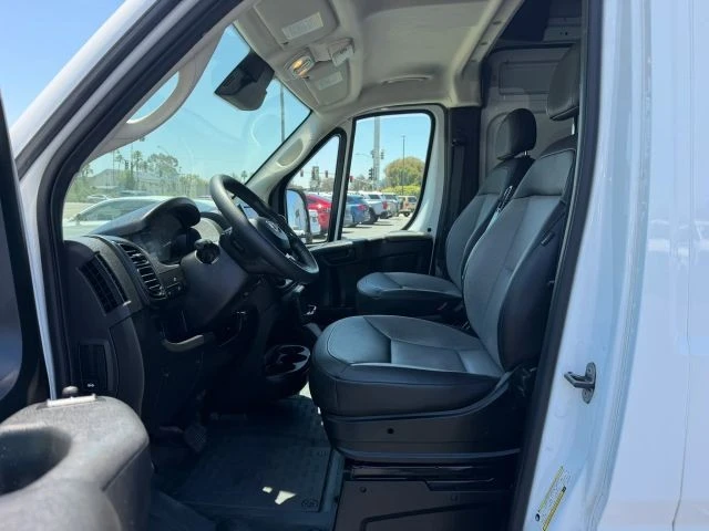 2024 Ram 2500 - Image 7 of 15