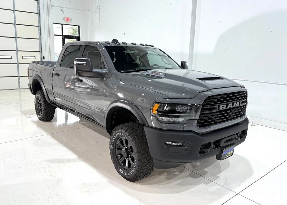 2024 Ram 2500 - Image 12 of 21