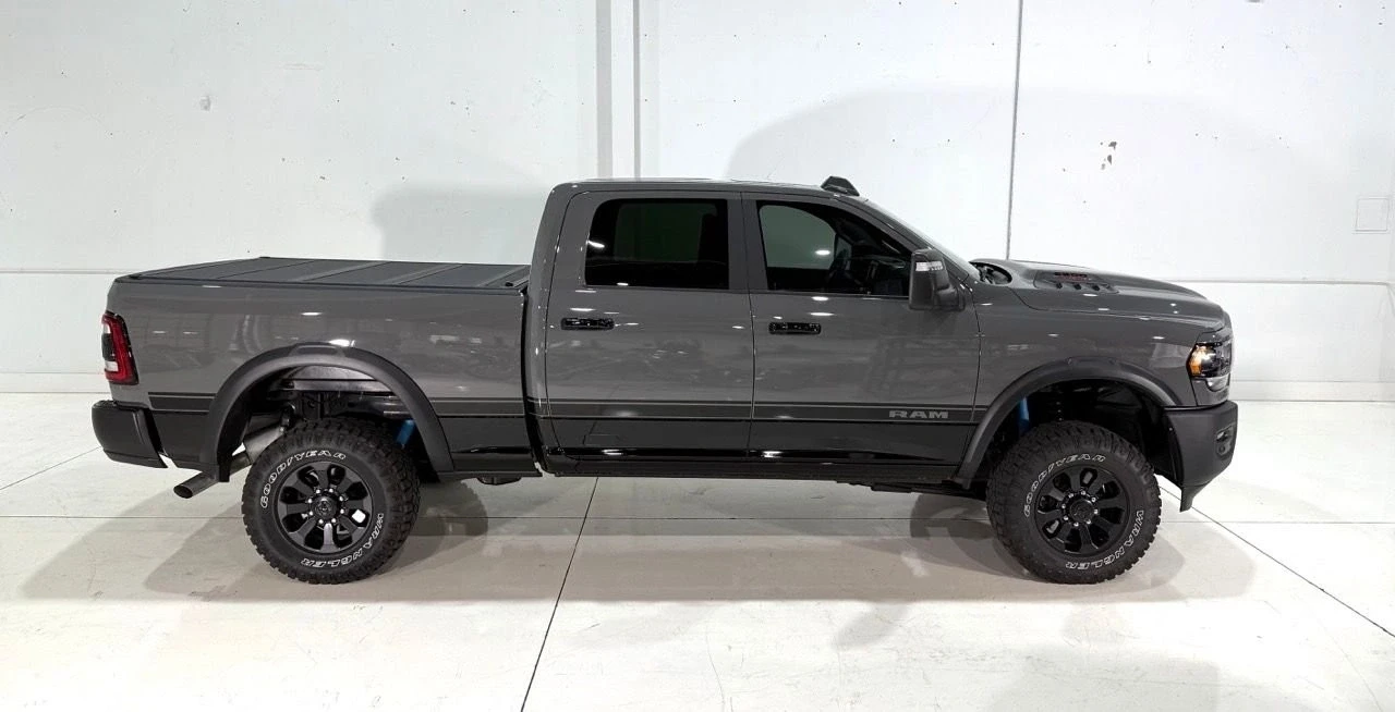 2024 Ram 2500 - Image 10 of 21