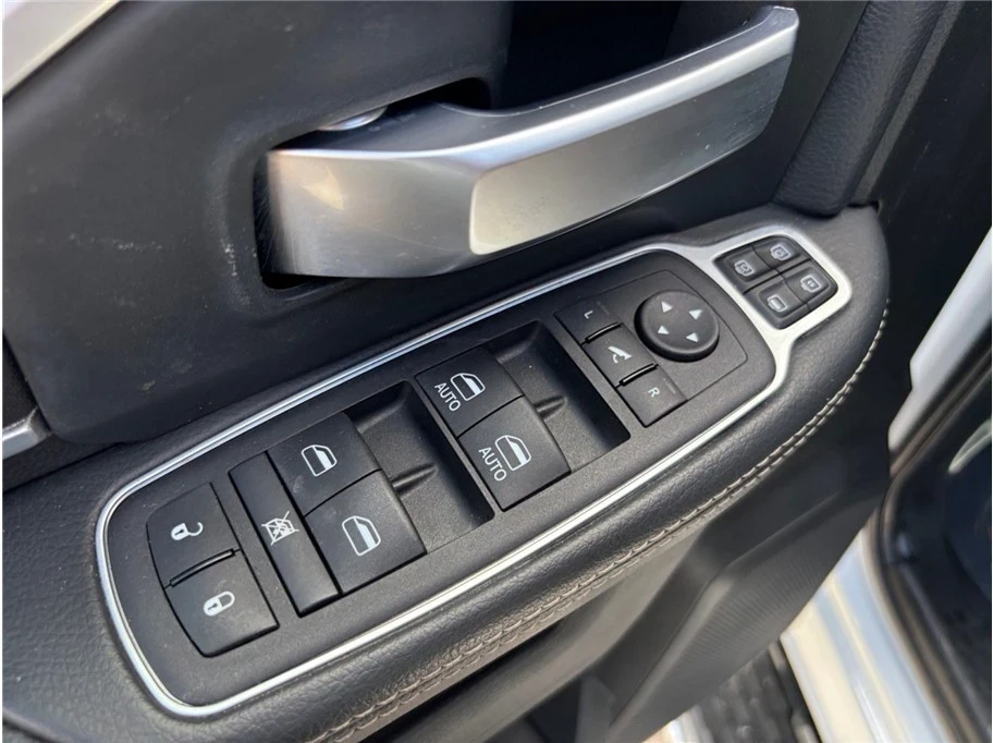 2024 Ram 2500 - Image 17 of 21