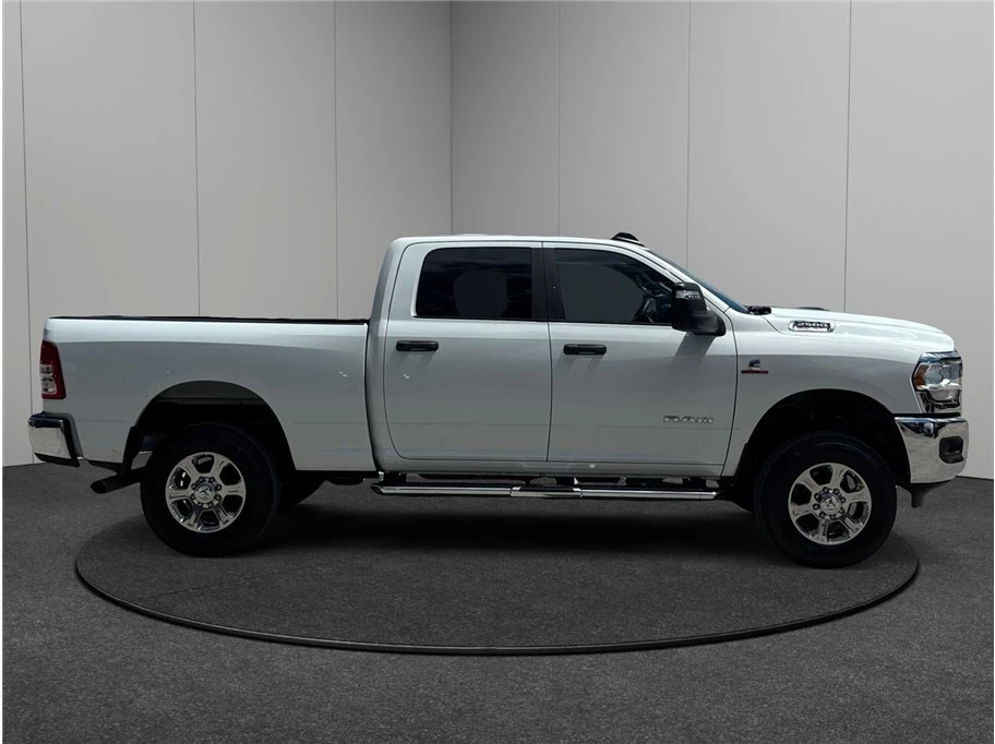2024 Ram 2500 - Image 10 of 21