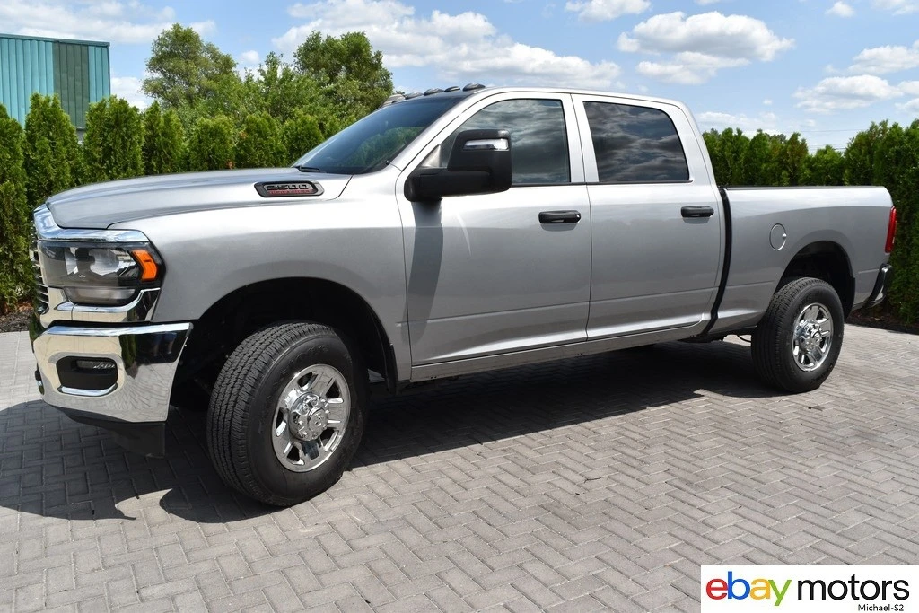 2024 Ram 2500 - Image 9 of 24