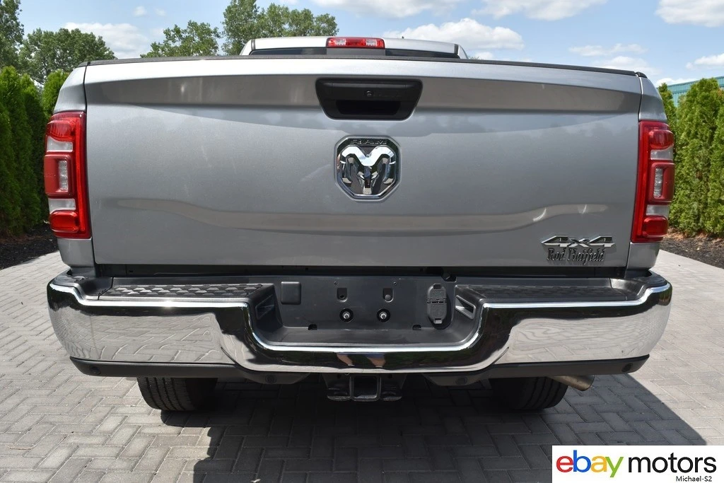 2024 Ram 2500 - Image 7 of 24