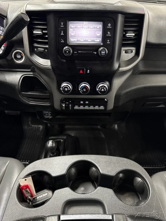 2024 Ram 2500 - Image 17 of 21