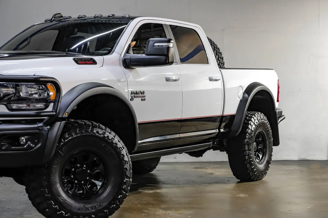 2024 Ram 2500 - Image 9 of 21