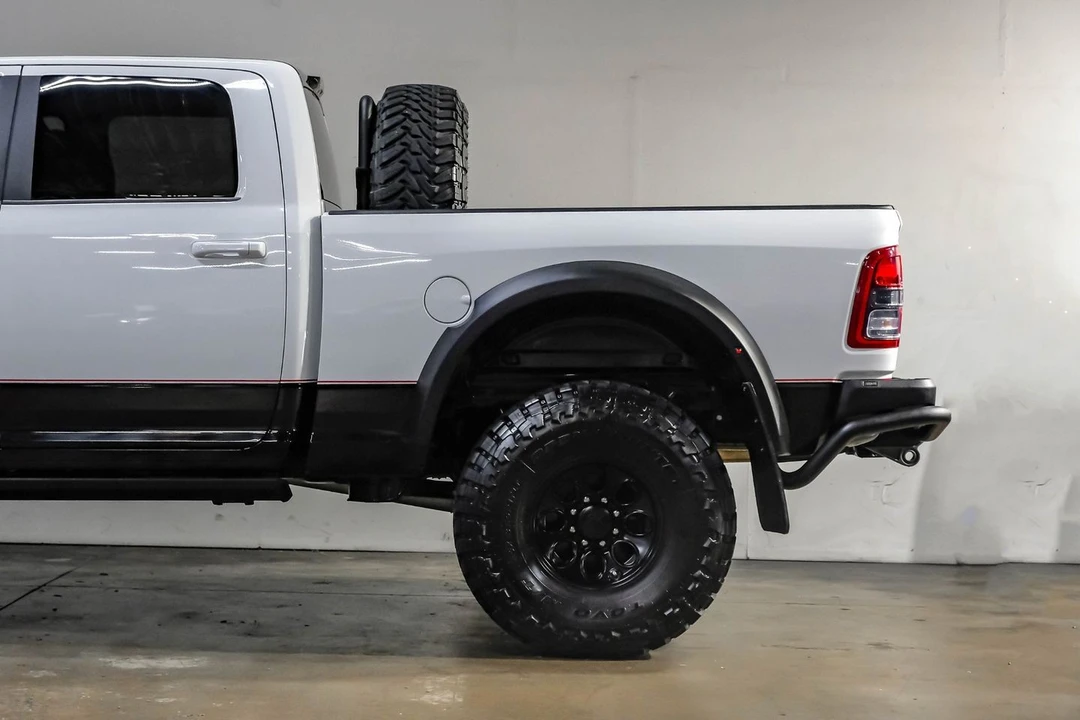 2024 Ram 2500 - Image 18 of 21
