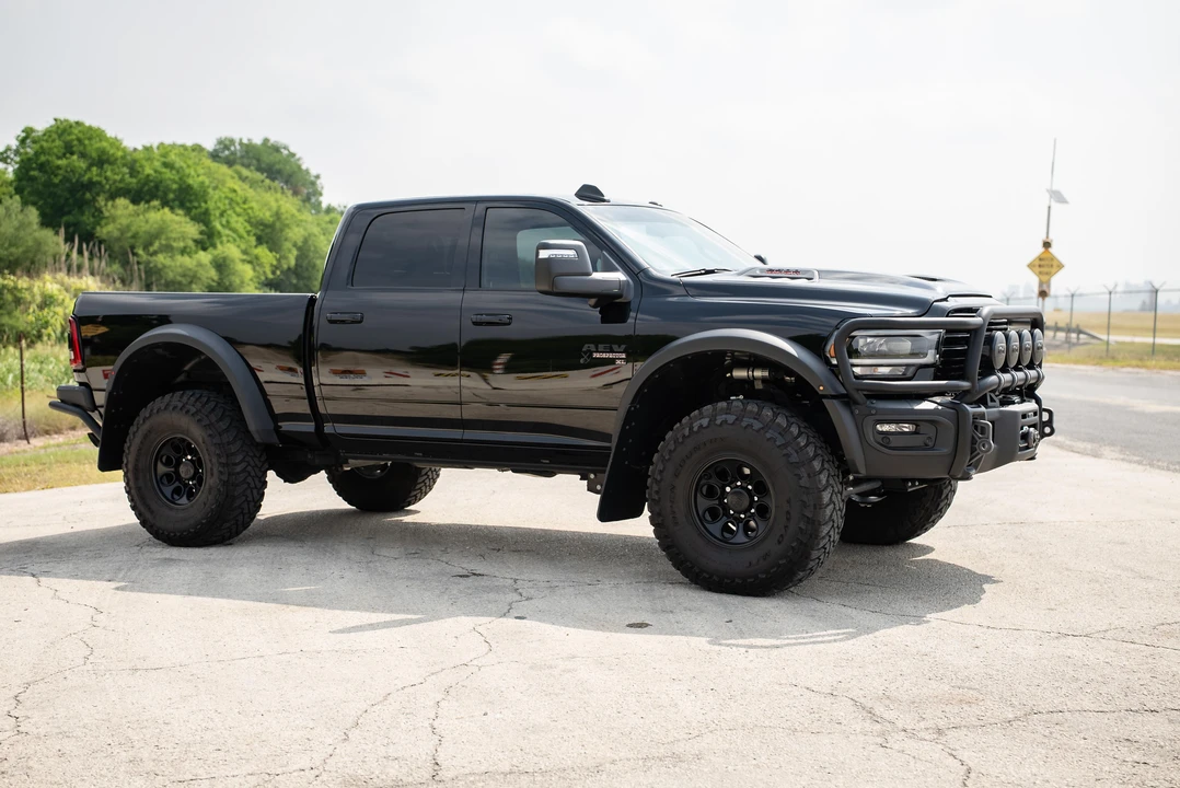 2024 Ram 2500 - Image 15 of 31