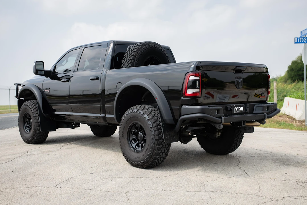2024 Ram 2500 - Image 10 of 31