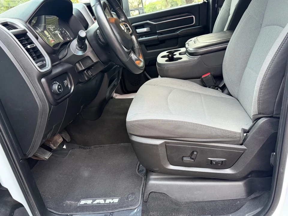 2024 Ram 2500 - Image 18 of 21