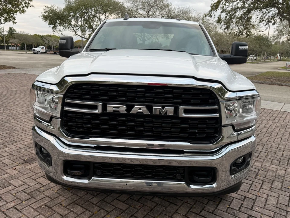 2024 Ram 2500 - Image 10 of 21