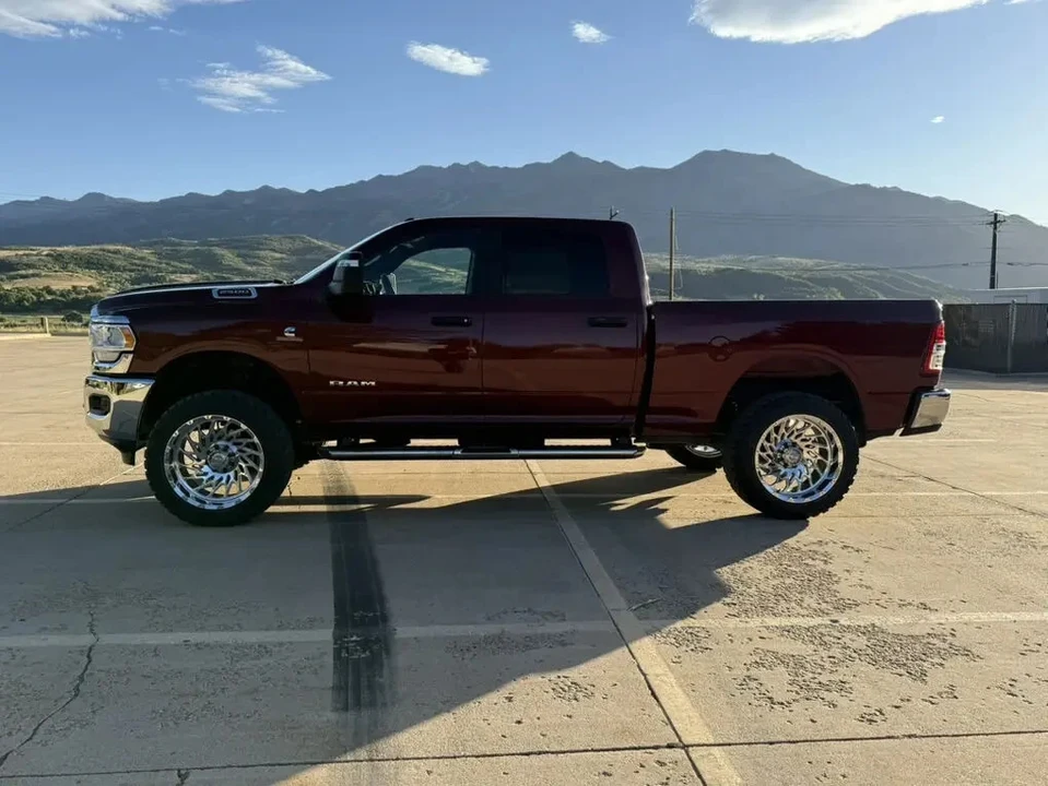 2024 Ram 2500 - Image 2 of 11