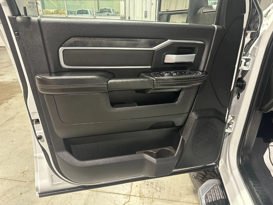 2024 Ram 2500 - Image 14 of 22