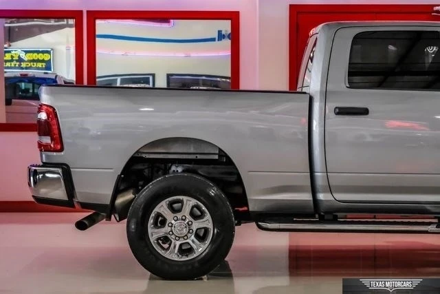 2024 Ram 2500 - Image 13 of 21