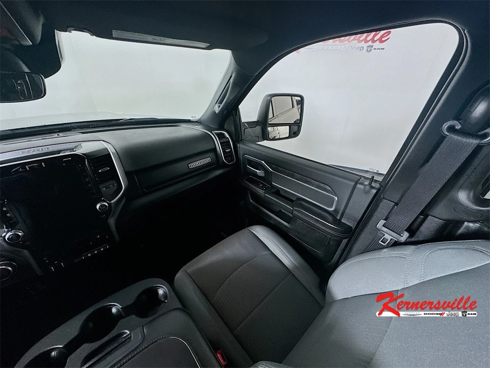 2024 Ram 2500 - Image 11 of 12