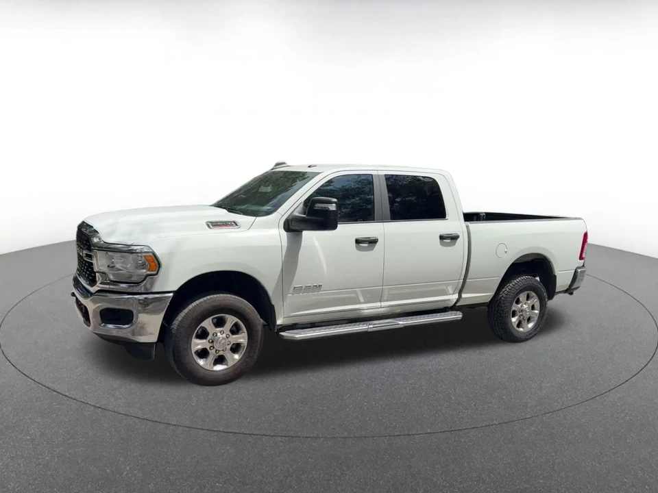 2024 Ram 2500 - Image 8 of 31