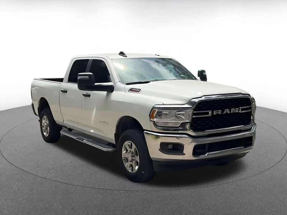 2024 Ram 2500 - Image 3 of 31