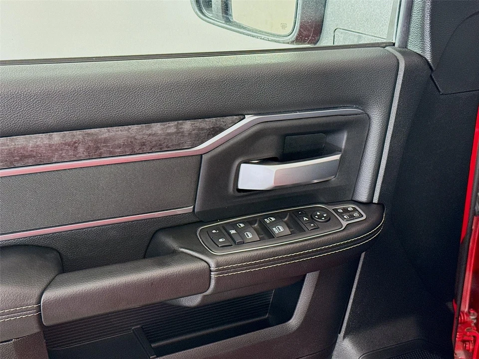2024 Ram 2500 - Image 11 of 14