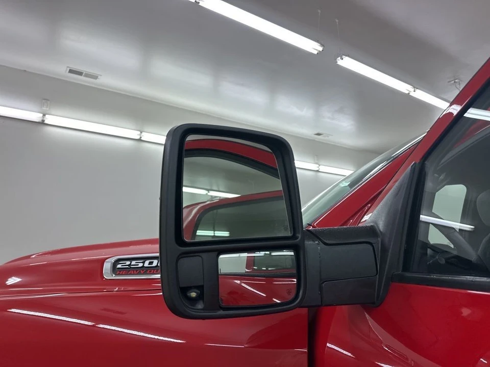 2024 Ram 2500 - Image 18 of 21