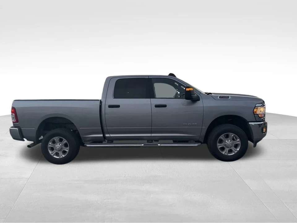 2024 Ram 2500 - Image 3 of 12