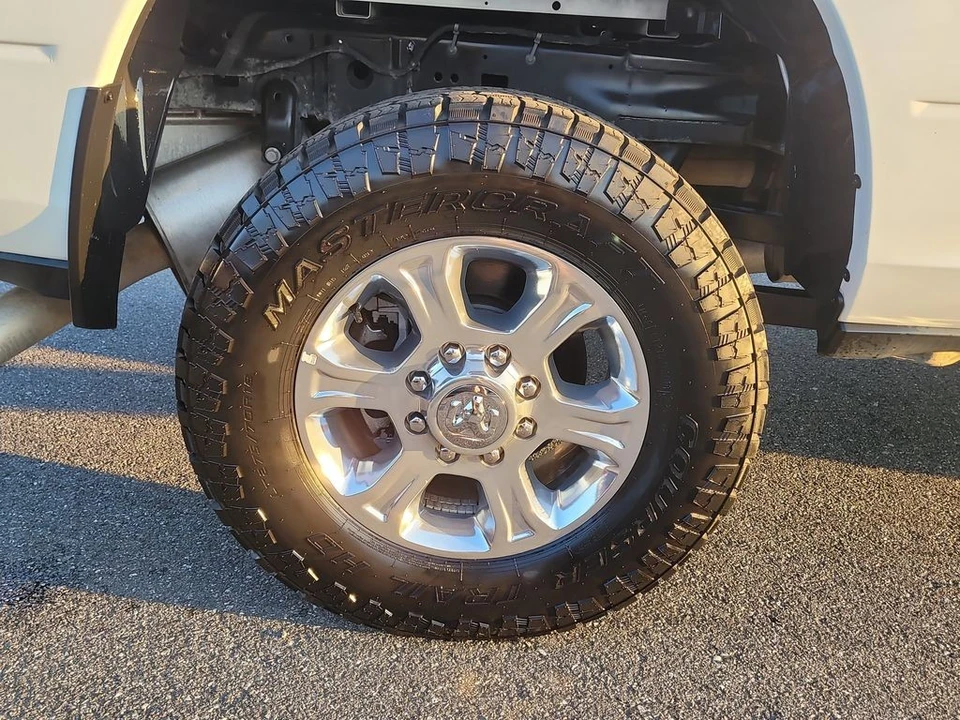 2024 Ram 2500 - Image 5 of 21