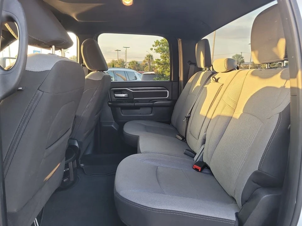 2024 Ram 2500 - Image 11 of 12