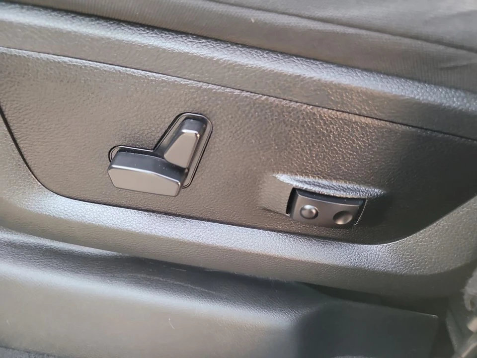 2024 Ram 2500 - Image 17 of 21