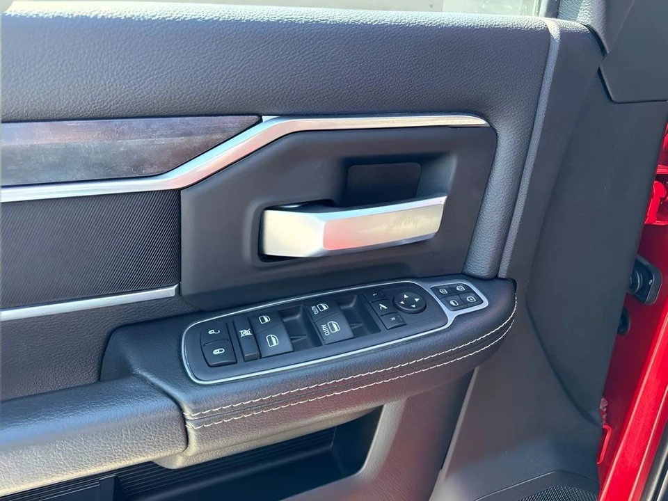 2024 Ram 2500 - Image 25 of 31