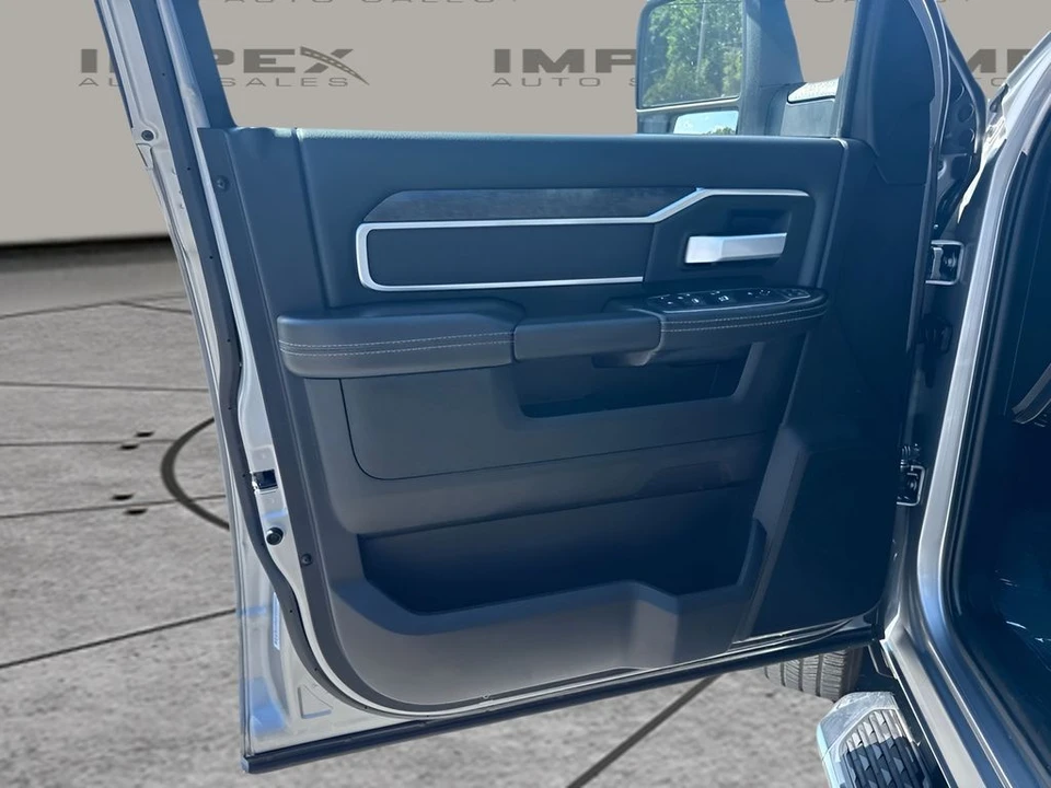 2024 Ram 2500 - Image 14 of 20
