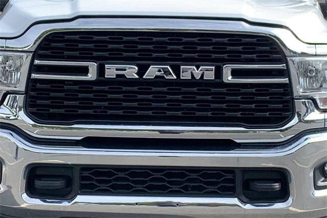 2024 Ram 2500 - Image 9 of 12