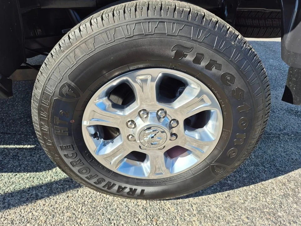 2024 Ram 2500 - Image 9 of 12