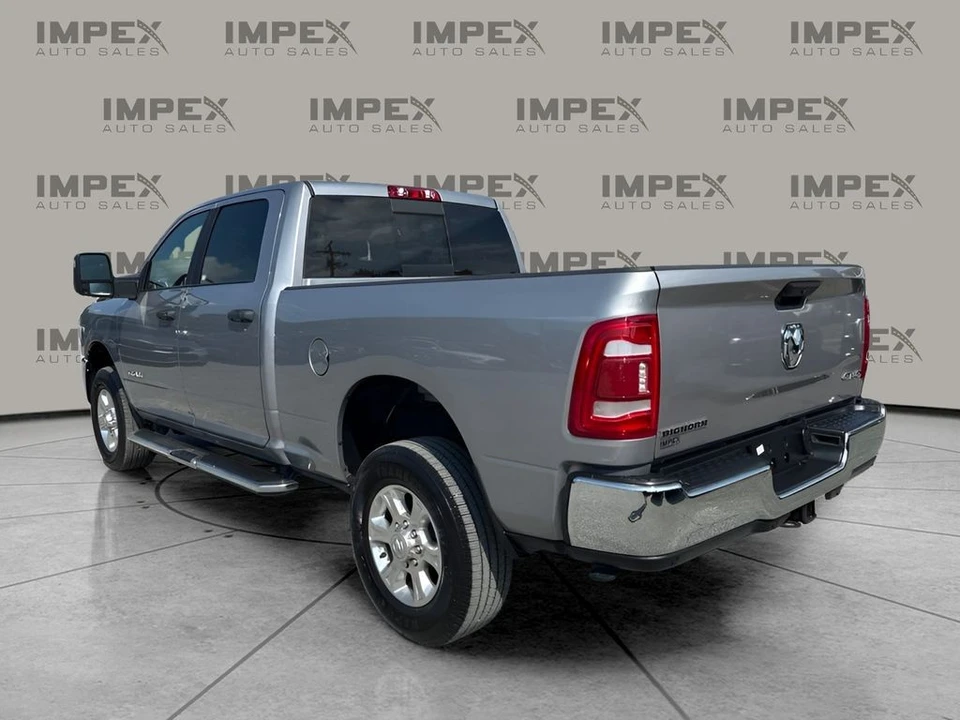 2024 Ram 2500 - Image 3 of 31