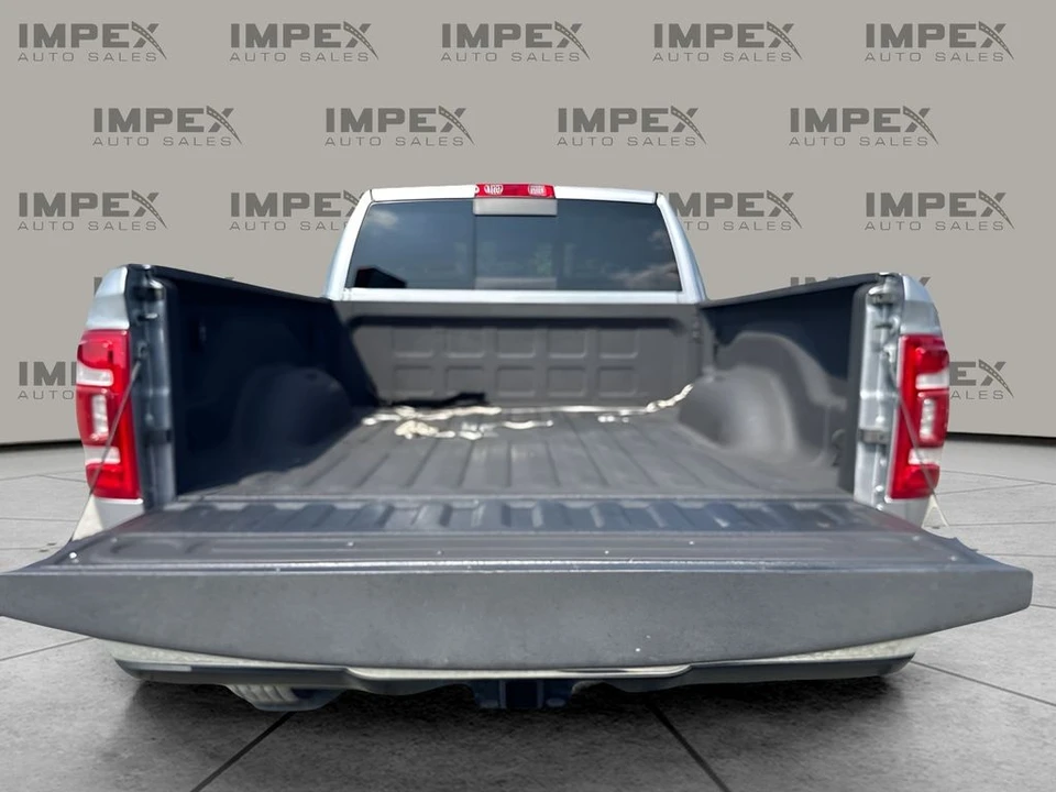 2024 Ram 2500 - Image 9 of 31