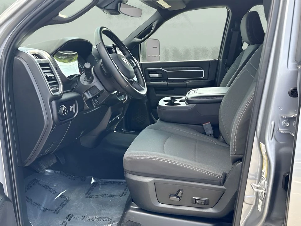 2024 Ram 2500 - Image 9 of 31