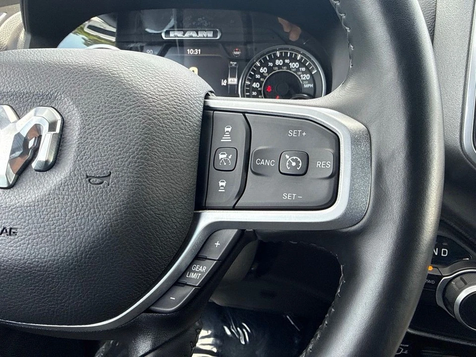 2024 Ram 2500 - Image 15 of 31