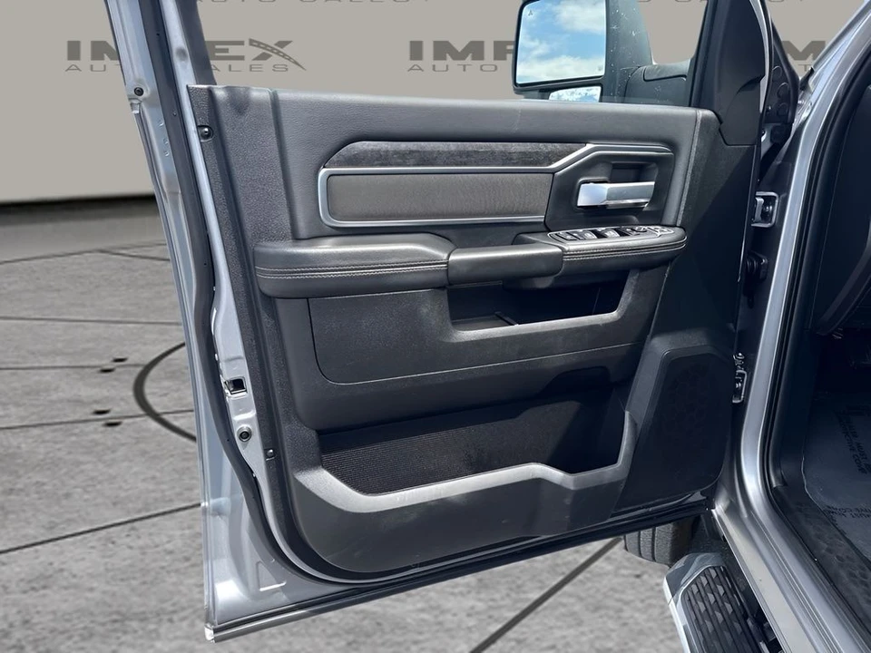 2024 Ram 2500 - Image 25 of 31