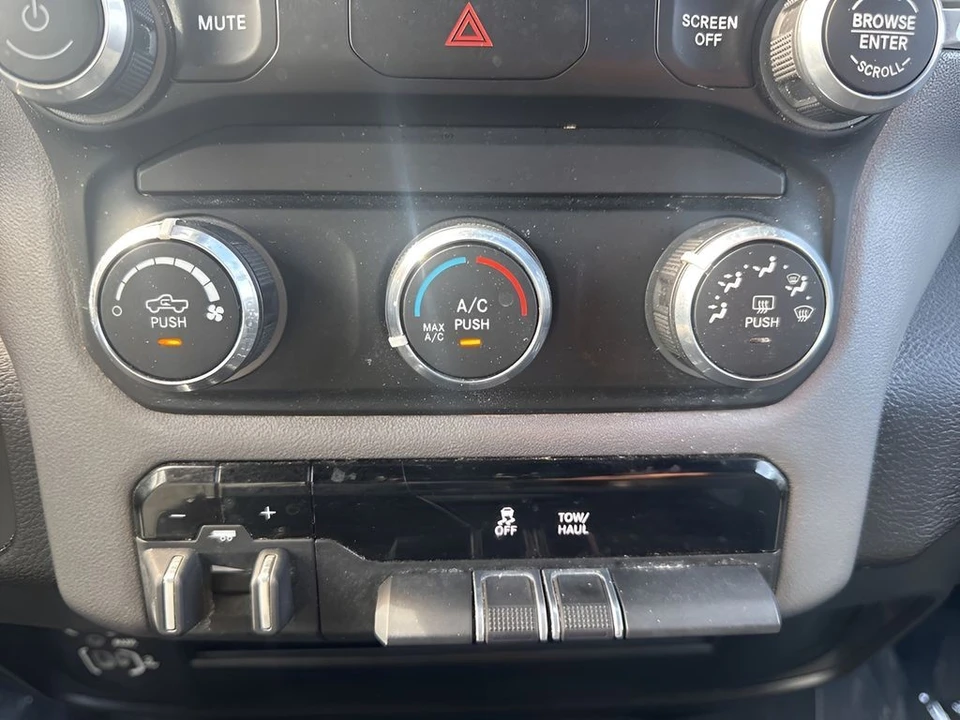 2024 Ram 2500 - Image 17 of 21