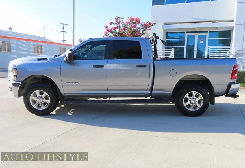 2024 Ram 2500 - Image 6 of 31