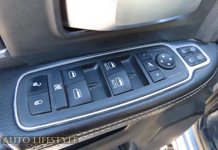 2024 Ram 2500 - Image 26 of 31