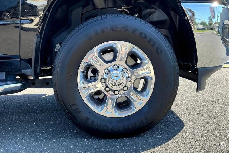 2024 Ram 2500 - Image 8 of 12