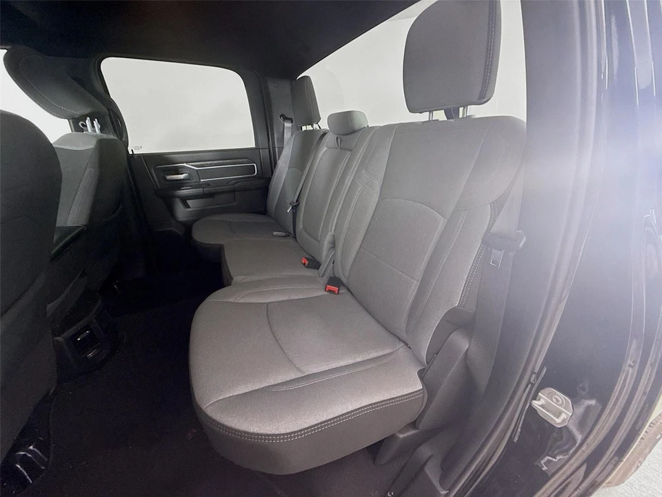 2024 Ram 2500 - Image 14 of 30
