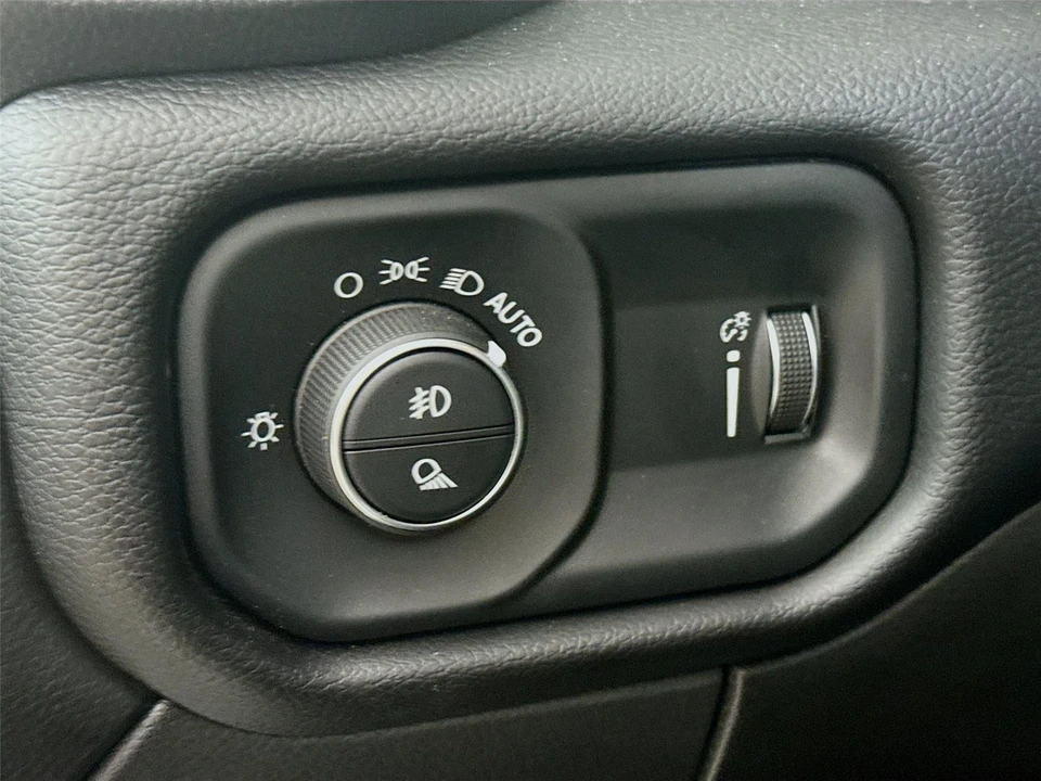 2024 Ram 2500 - Image 6 of 30
