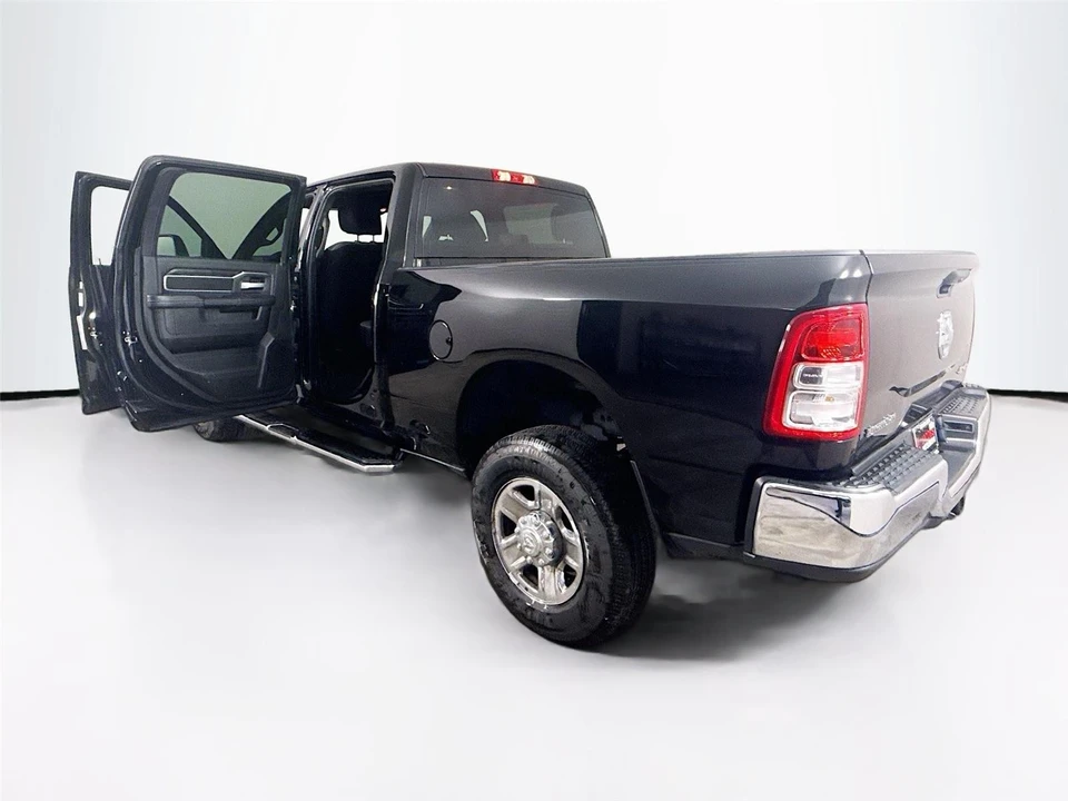 2024 Ram 2500 - Image 30 of 30